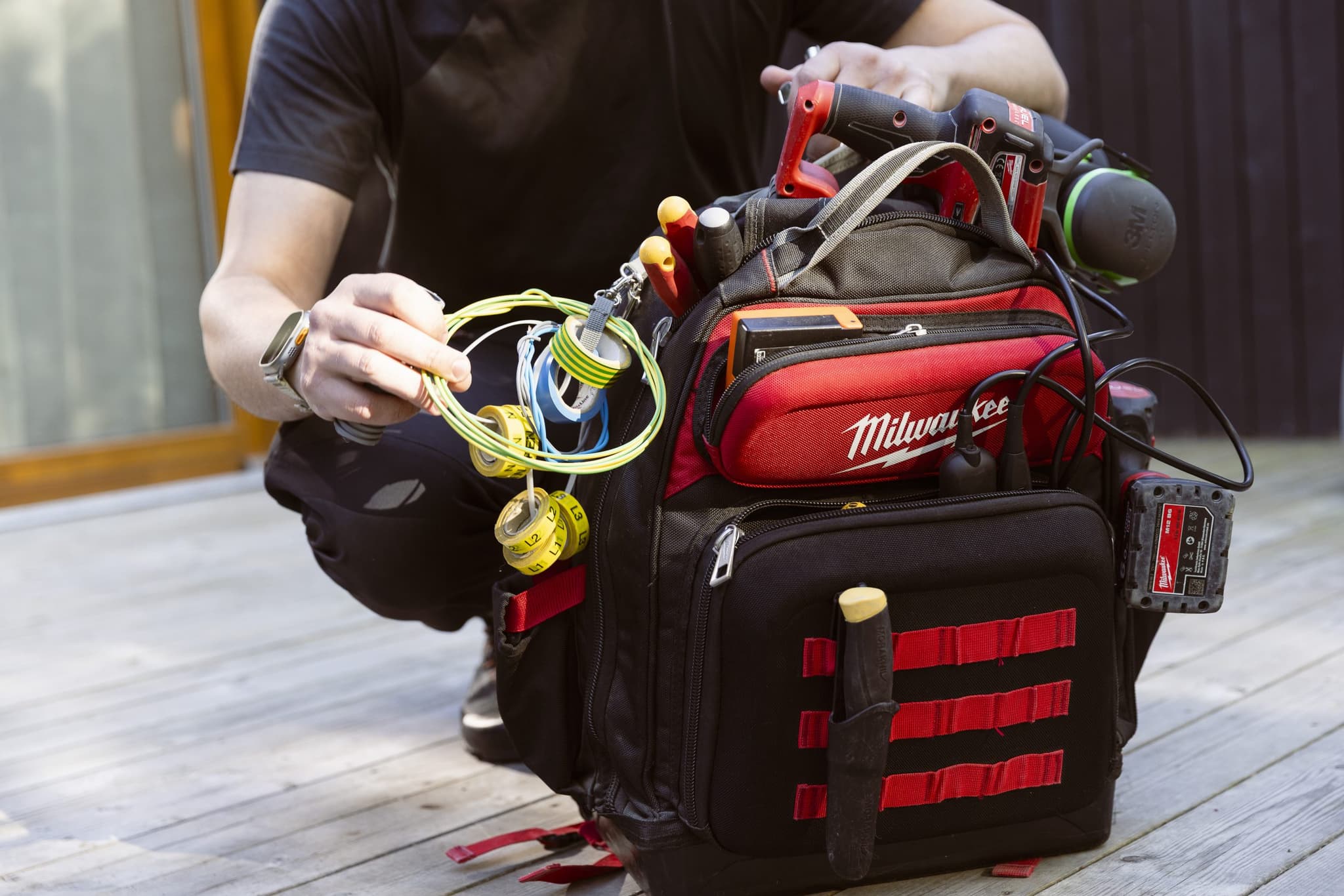 hjalp-av-elektriker-elfixarna