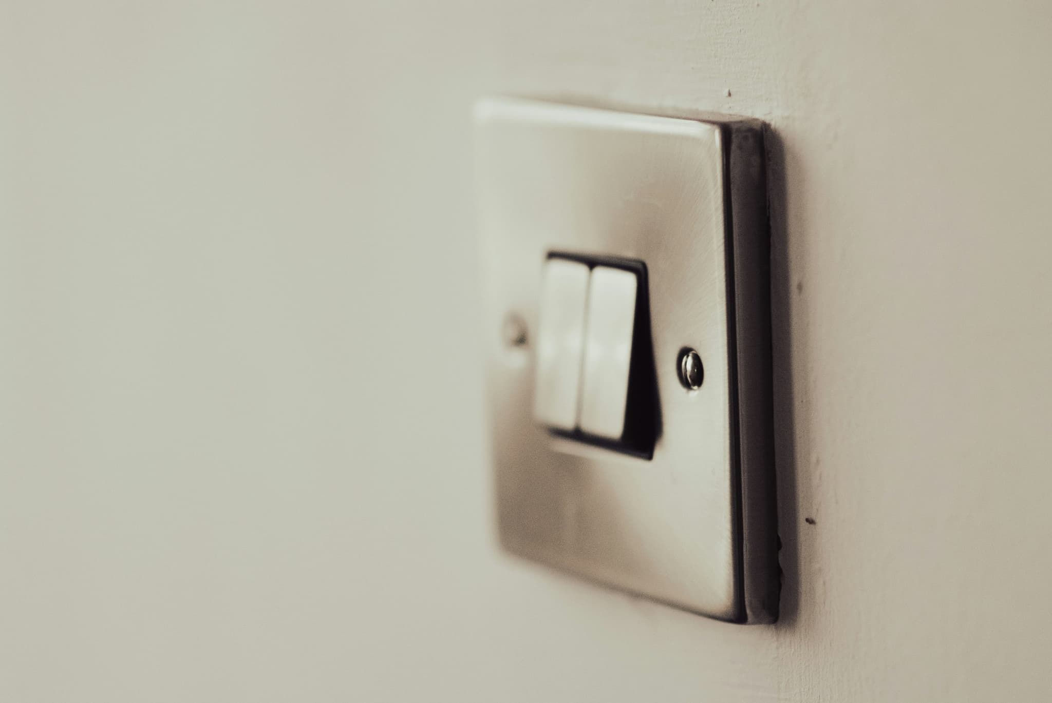 installera-dimmer-strombrytare-och-eluttag